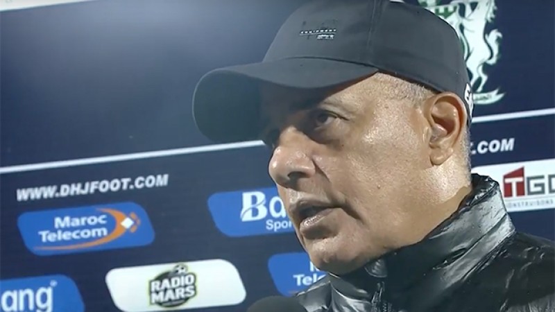 عبد الرحيم طاليب‬⁩ يودع مكونات فريق الدفاع الحسني الجديدي‬⁩ الحسني الجديدي بكلمات مؤثرة