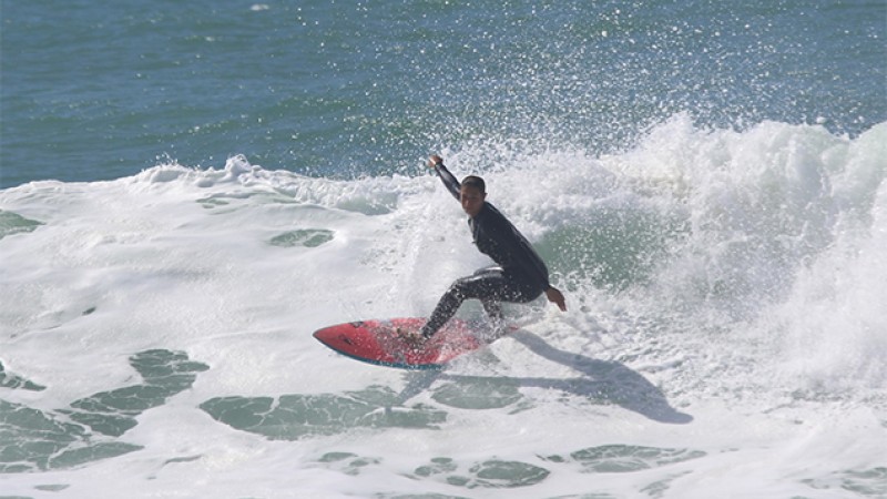 Agadir.. le Maroc remporte le 1er Championnat d’Afrique des Nations de Surf