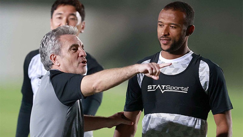 L’attaquant marocain Ayoub El Kaabi signe avec le club qatari d'Al-Sadd