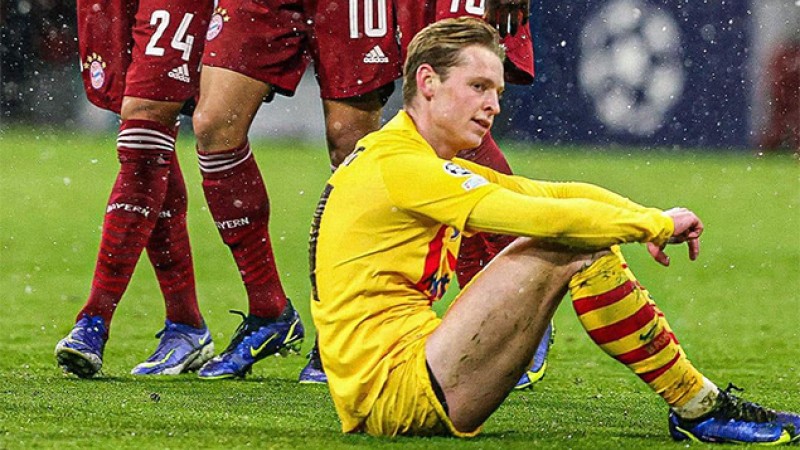 Ligue des Champions.. le FC Barcelone éliminé dès la phase de poule après sa défaite (3-0) face au Bayer
