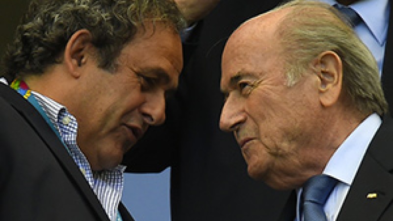 FIFA Gate : Platini et Blatter jouent en défense