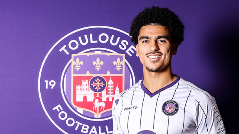 Toulouse officialise l'arrivée de l'international marocain Zakaria Aboukhlal