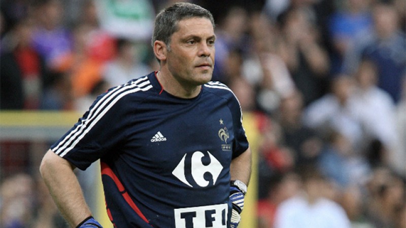 وفاة برونو مارتيني ،الحارس السابق لمنتخب فرنسا ،عن عمر ناهز 58 سنة