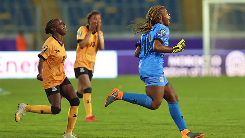 ربع نهائي كأس أمم إفريقيا للسيدات (المغرب 2022).. المنتخب الزامبي يتأهل إلى نصف النهائي عقب فوزه على نظيره السنغالي بالضربات الترجيحية (4-2)