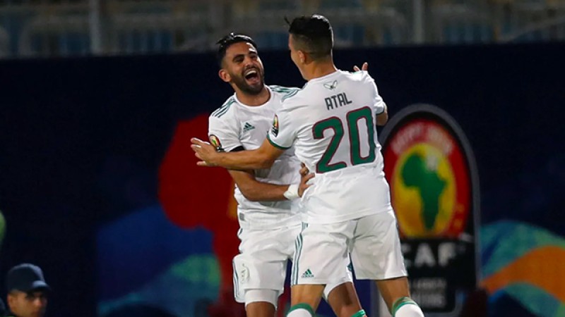 CAN-2019 (huitièmes de finale): Victorieuse face à la Guinée (3-0), l'Algérie passe en quarts