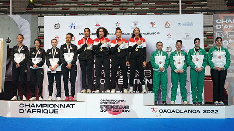 Championnats d'Afrique d'escrime.. L’équipe marocaine féminine prend la médaille d’argent de l’épée