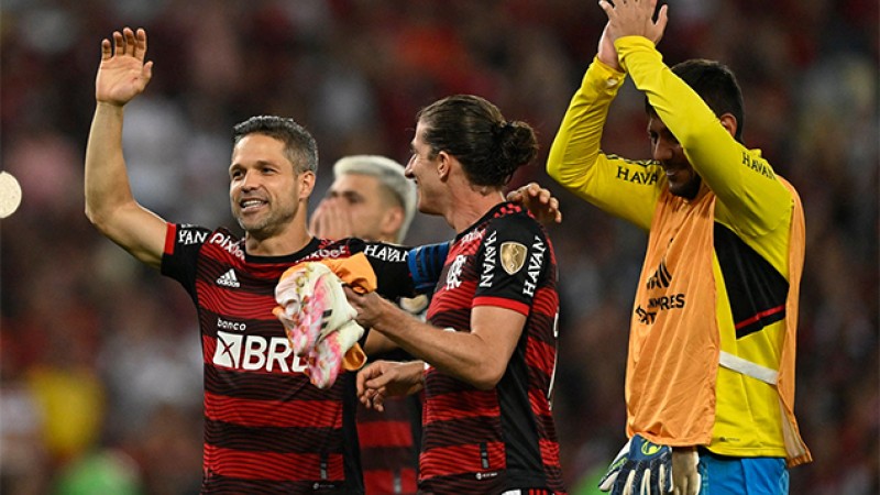 Copa Libertdores.. Flamengo bat Vélez et dispute sa deuxième finale consécutive