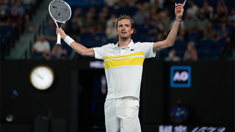 Open d'Australie, Medvedev rejoint Djokovic en finale