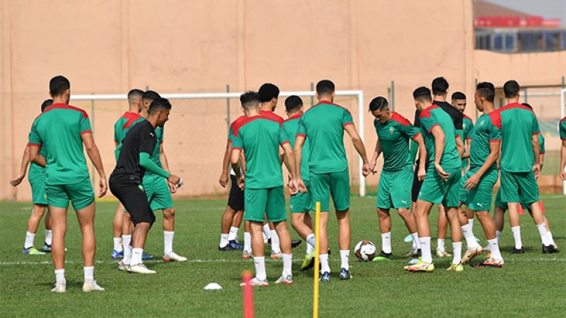 CAN-2021.. El Karouani et Mohamedi positifs à la Covid-19, seuls absents de la dernière séance d’entraînement avant le choc face à l’Égypte
