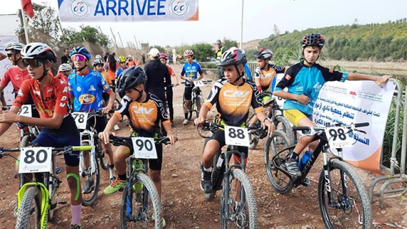 VTT.. Mohamed Zerhoun et Wissal Baoubou remportent le Grand prix d’Azemmour