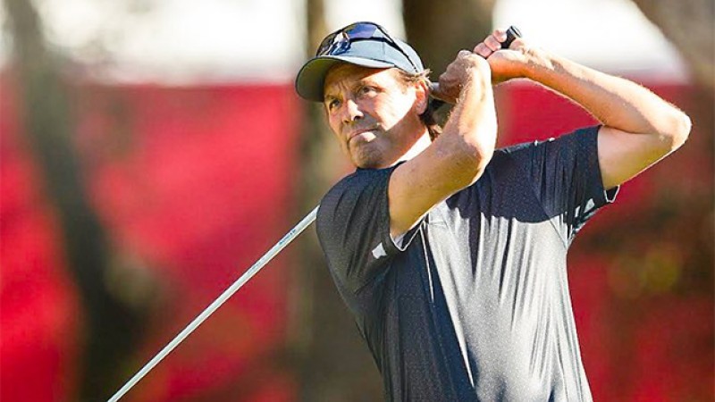 47ème édition du Trophée Hassan II de golf (1ère journée).. le Canadien Stephen Ames termine en tête