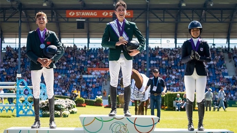 Jeux Équestres de la Jeunesse.. le cavalier marocain Jad Guerraoui remporte la médaille d'argent en individuel