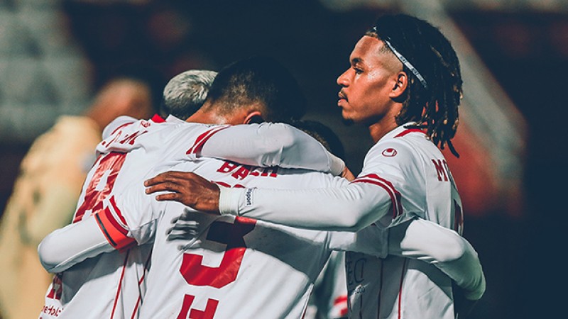 فريق الفتح الرياضي يتغلب على ضيفه اتحاد طنجة 2-1