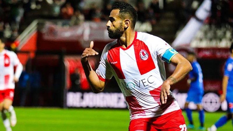 الفتح الرياضي يتغلب بميدانه على الشباب الرياضي السالمي 2-0