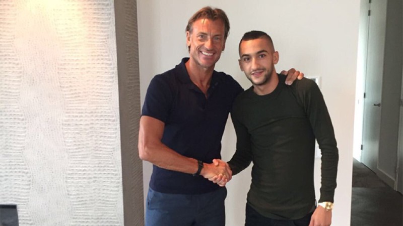 Reconciliation entre l'entraîneur Hervé Renard et Hakim Ziyech