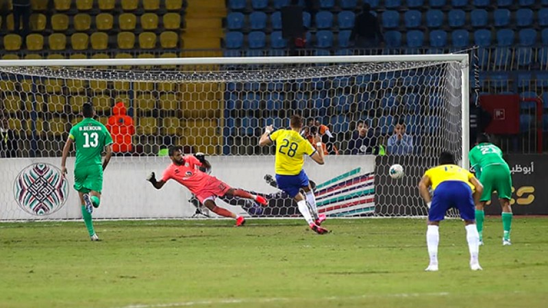 ذهاب نصف نهائي كأس محمد السادس للأندية العربية الأبطال: الرجاء ينهزم أمام الإسماعيلي المصري ب1-0