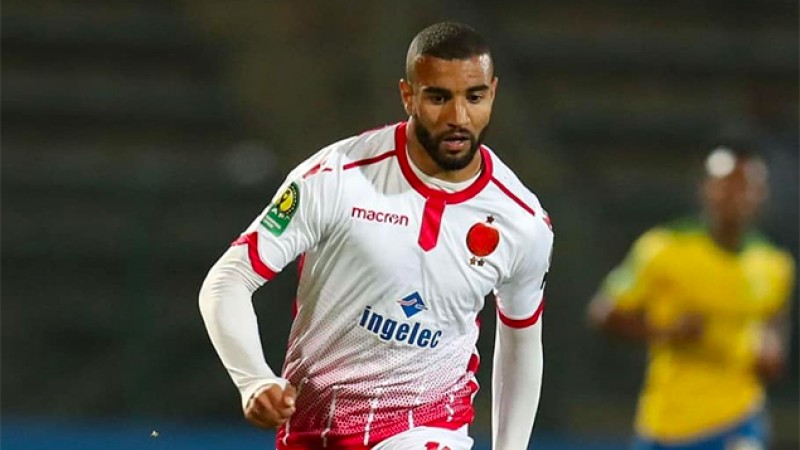 توقيف لاعب الوداد الرياضي اسماعيل الحداد لمباراتين نافذتين وتغريمه مبلغ 20 ألف درهم