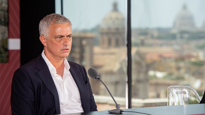 José Mourinho, nouvel entraîneur de l'AC Rome, veut construire un club "durable "