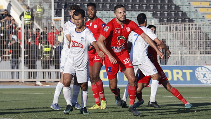 فريق حسنية أكادير يفوز خارج ميدانه على الشباب الرياضي السالمي 3-2