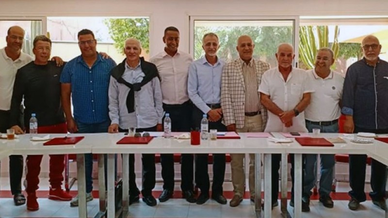 كرة القدم.. التأكيد على ضرورة تكثيف الجهود لإنهاء الأزمة المالية لنادي الكوكب المراكشي