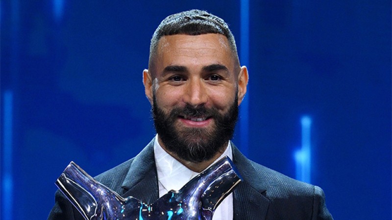 الفرنسي كريم بنزيمة ينال جائزة الاتحاد الأوروبي لأفضل لاعب