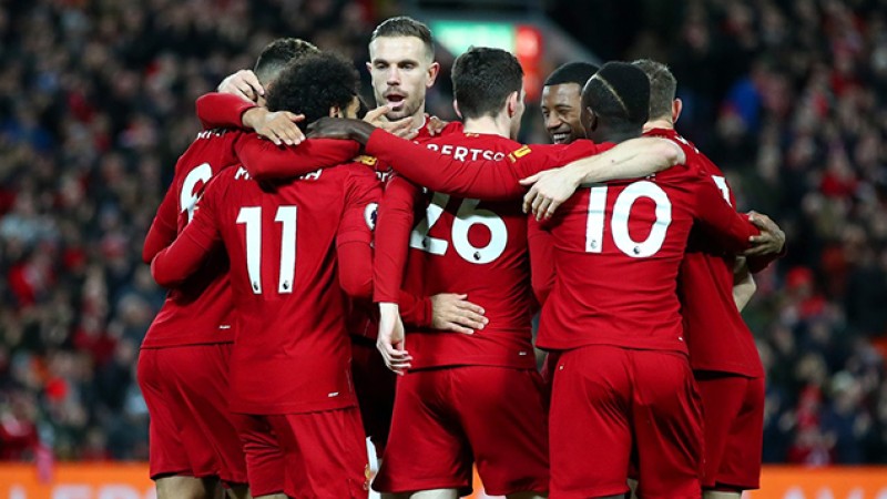 Liverpool champion d'Angleterre, après 30 ans d'attente