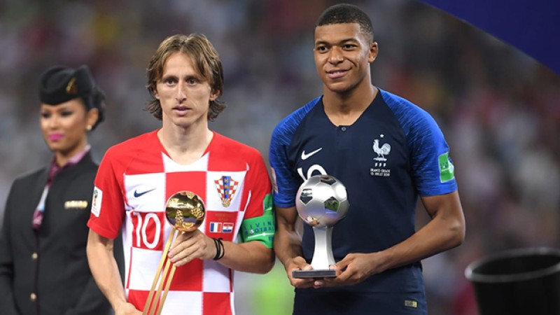 Mondial 2018 : Modric, Mbappé, Courtois et Kane récompensés