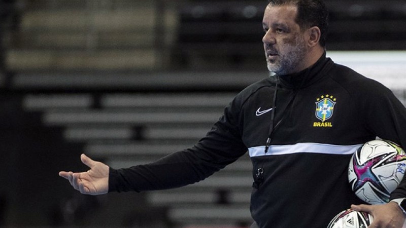 Futsal.. Le Maroc, un sérieux prétendant pour les demi-finales de la prochaine coupe du monde "sélectionneur brésilien"