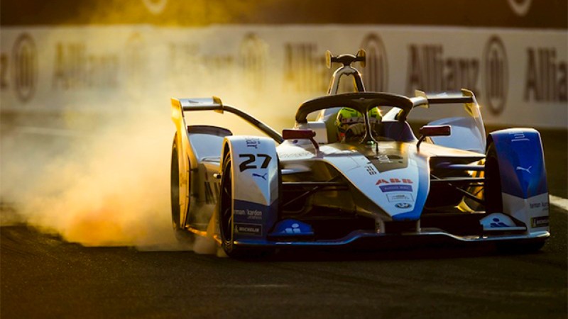 سباق مراكش للسيارات الكهربائية يوم 29 فبراير الجاري بحلبة السباق العالمية مولاي الحسن