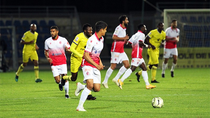 فريق المغرب الفاسي ينهزم بميدانه أمام فريق الوداد الرياضي ( 0-1 ) 'البطولة الوطنية الاحترافية "إنوي" (الدورة الخامسة)'