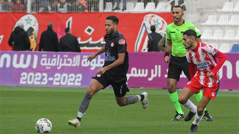 المغرب التطواني ينهزم بميدانه أمام الوداد الرياضي 0-3