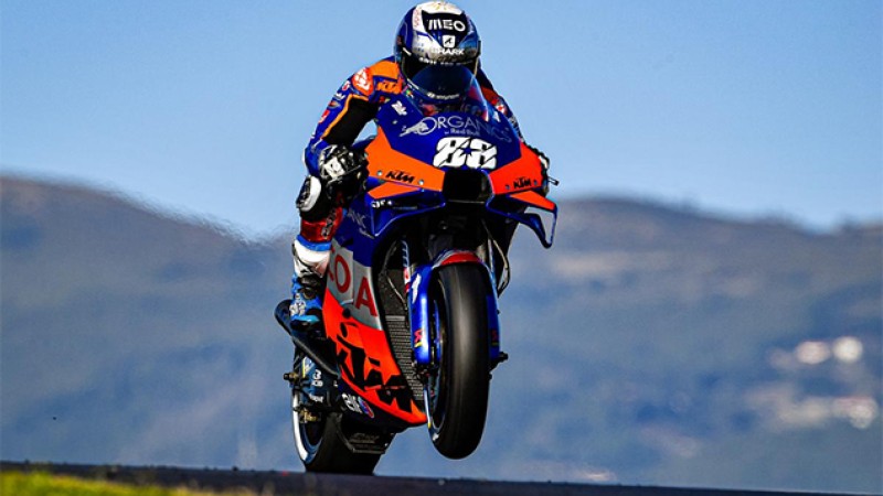 جائزة البرتغال الكبرى, ميغيل أوليفيرا يفوز بسباق فئة موتو جي بي الأخير وفريق دوكاتي يحرز لقب الصانعين