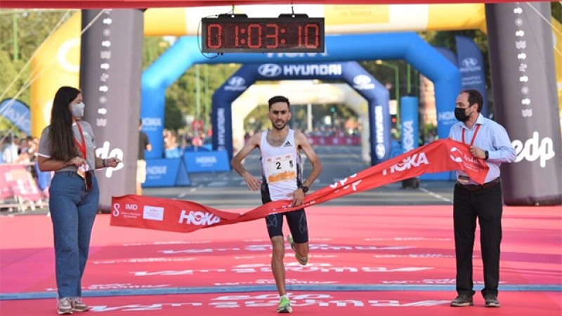 Le Marocain Mohamed El Talhaoui remporte le semi-marathon de Séville