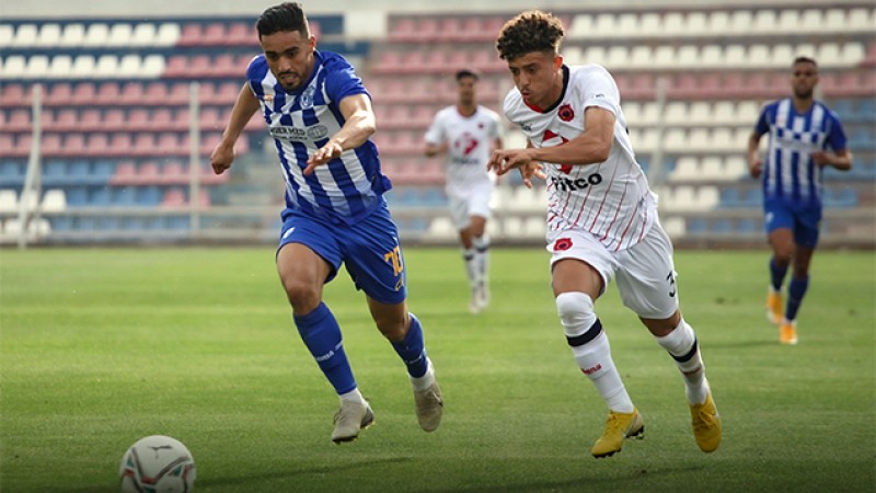 l'Ittihad Tanger fait match nul à domicile (1-1) face à l'Olympic Safi 'Botola Pro D1 "Inwi" (17è journée)'