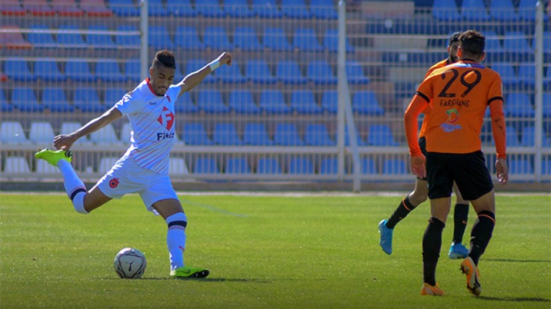 فريق أولمبيك آسفي يتعادل مع ضيفه نهضة بركان 0-0 'البطولة الوطنية الاحترافية "إنوي" (الدورة العاشرة)'