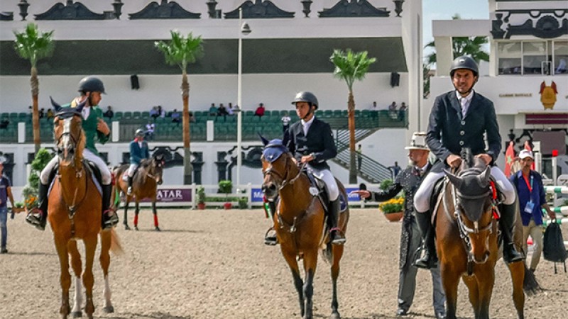 الدوري الملكي المغربي للقفز على الحواجز (محطة تطوان): الفارس المغربي عمر العطاوي يفوز بجائزة الجامعة الملكية المغربية للبولو