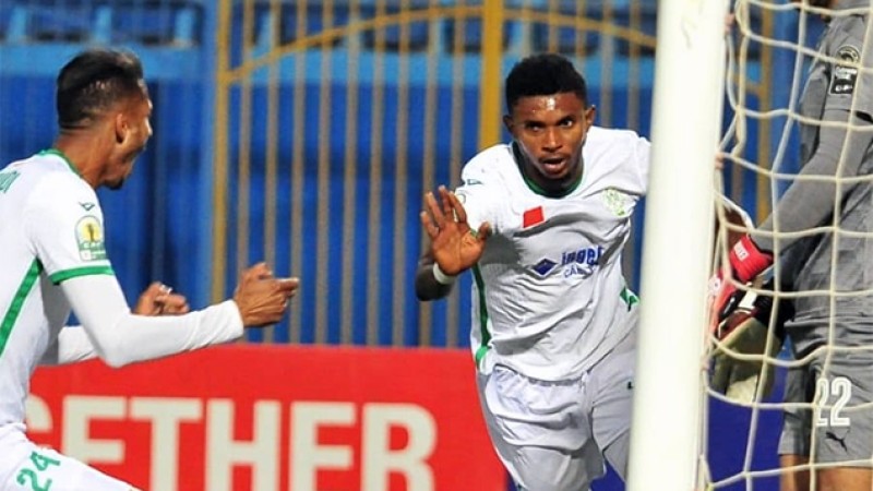 الرجاء البيضاوي في دور الربع بعد تغلبه على مضيفه بيراميدز المصري 3-0 'كأس الكونفدرالية الإفريقية (الجولة الرابعة/المجموعة الرابعة)'