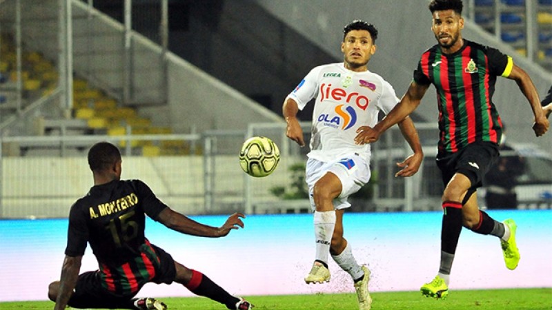 فريق الرجاء البيضاوي يحرز اللقب بعد فوزه على الجيش الملكي 2-1
