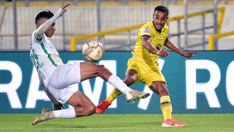 الرجاء الرياضي يقلص الفارق مع الوداد المتصدر، بفوزه على المغرب الفاسي 1-0 'البطولة الوطنية الاحترافية "إنوي" (الدورة ال15)'