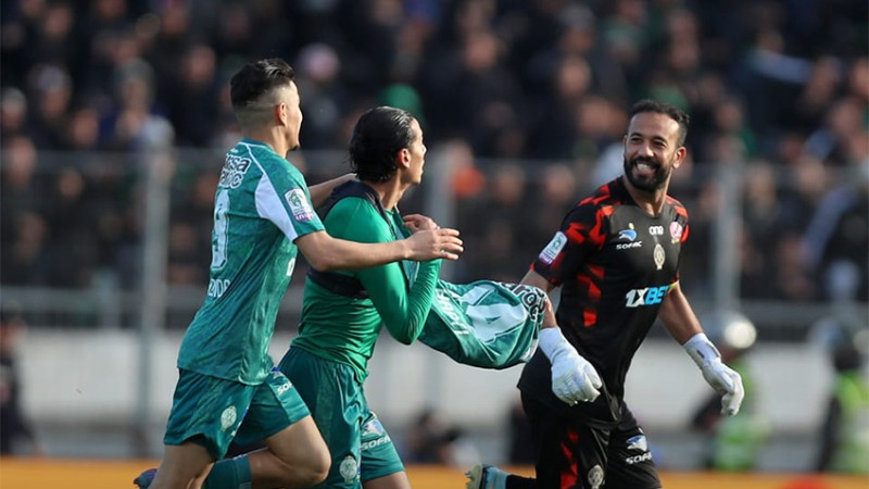Le Raja de Casablanca bat l'Association Sportive des FAR (1-0)