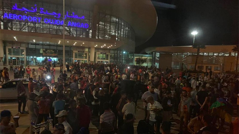 Coupe de la CAF: Les hommes de Jaouani accueillis en héros à l’aéroport d’Oujda-Angad