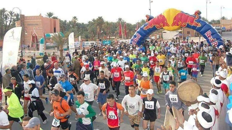 ذكرى المسيرة الخضراء .. تنظيم الدورة السابعة عشرة لمارطون التحدي الصحراوي بزاكورة