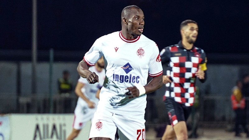 الوداد الرياضي يفوز على مضيفه شباب المحمدية 3-1