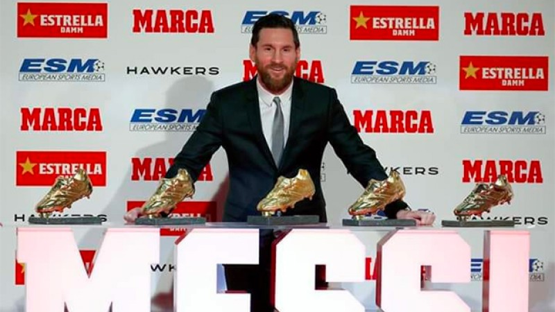 Lionel Messi reçoit son 5ème Soulier d'Or Européen