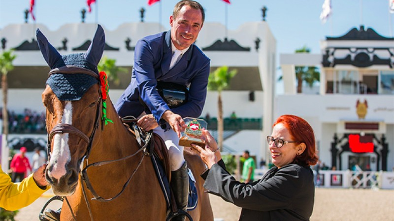 الدوري الملكي المغربي للقفز على الحواجز (محطة تطوان): الفارس البلجيكي تييري كوفينيت يفوز بجائزة القوات المسلحة الملكية