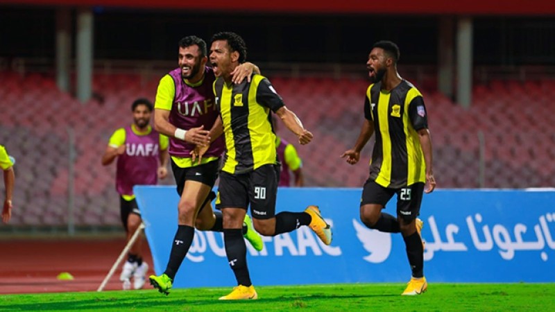 كأس محمد السادس, الاتحاد السعودي يفوز على مواطنه الشباب ب 2-1 ويبلغ النهائي