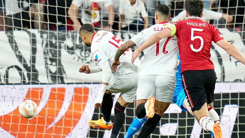 Europa League.. En-Nesyri inscrit un doublé et offre à FC Séville la qualification en demi-finale