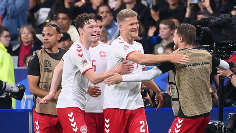 دوري الأمم الأوروبية لكرة القدم.. المنتخب الدنماركي يتغلب على نظيره الفرنسي 2-1