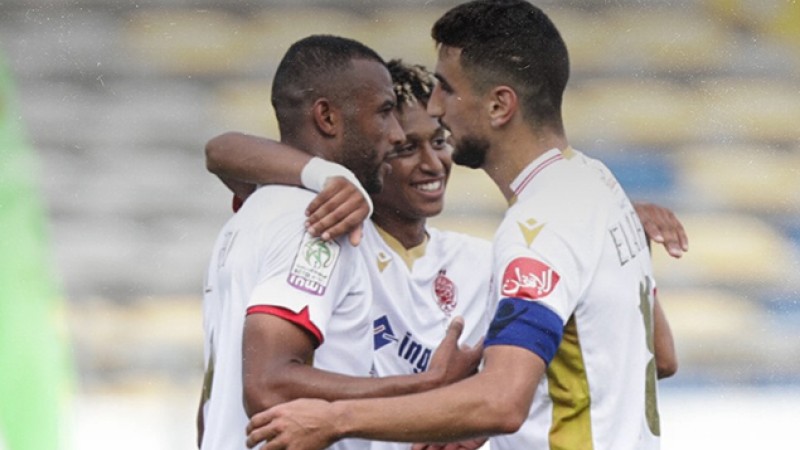 الوداد الرياضي يتفوق على ضيفه الدفاع الحسني الجديدي (4-2) 'البطولة الوطنية الاحترافية (مؤجل الدورة ال17)'