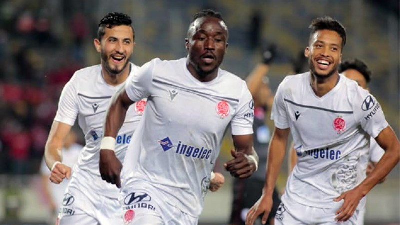فريق الوداد الرياضي يتغلب على ضيفه فريق المغرب التطواني 2-1
